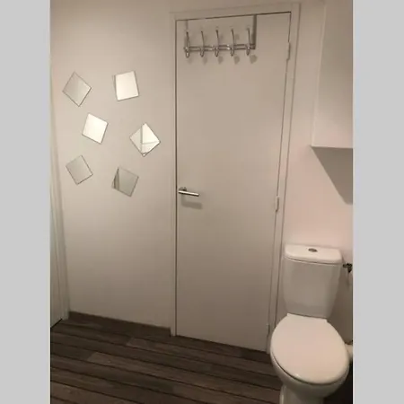 アパート Joli T2 Recent 'le Vivaldi' アジャクシオ